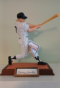 Sports Impressions Mickey Mantle Batting Hand Signed LE 380/975 Cold Cast 1038-46
